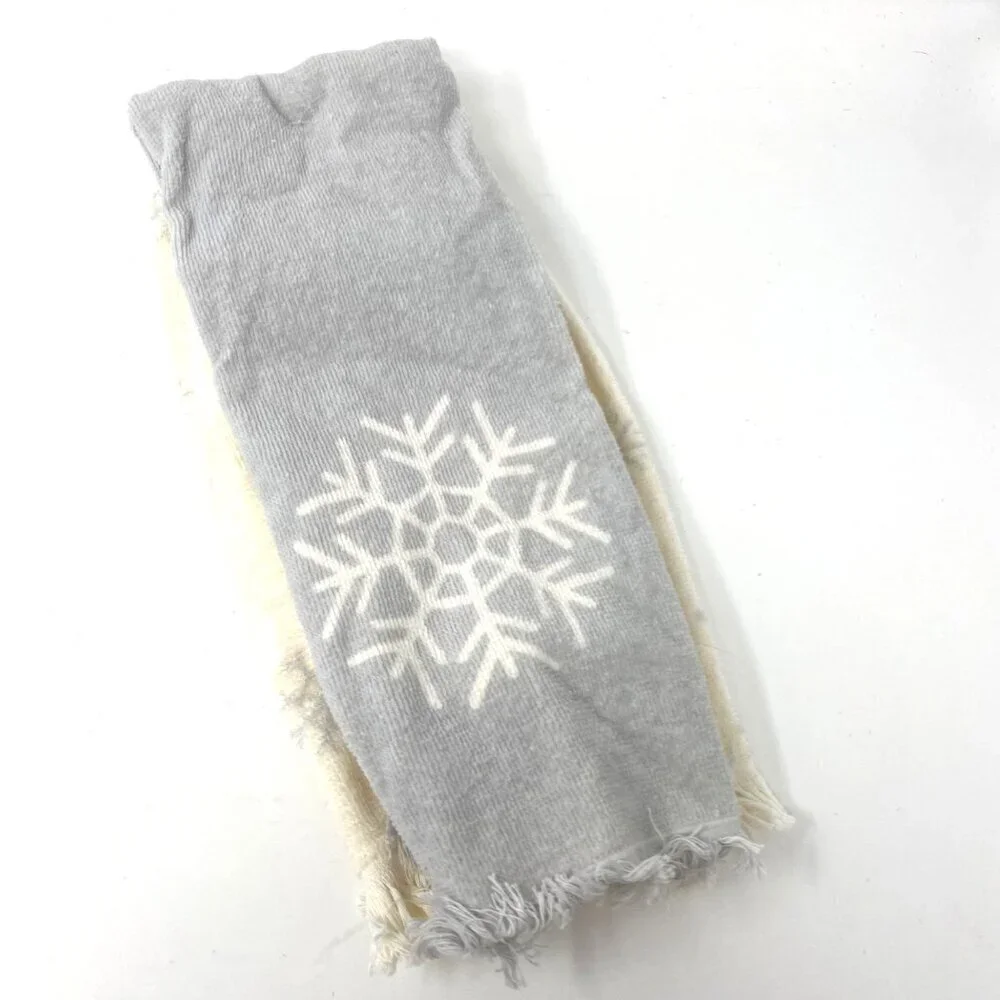 Target 2 Pack Christmas Snowflake Hand Towels Snowflake Gray/White Wondershop™